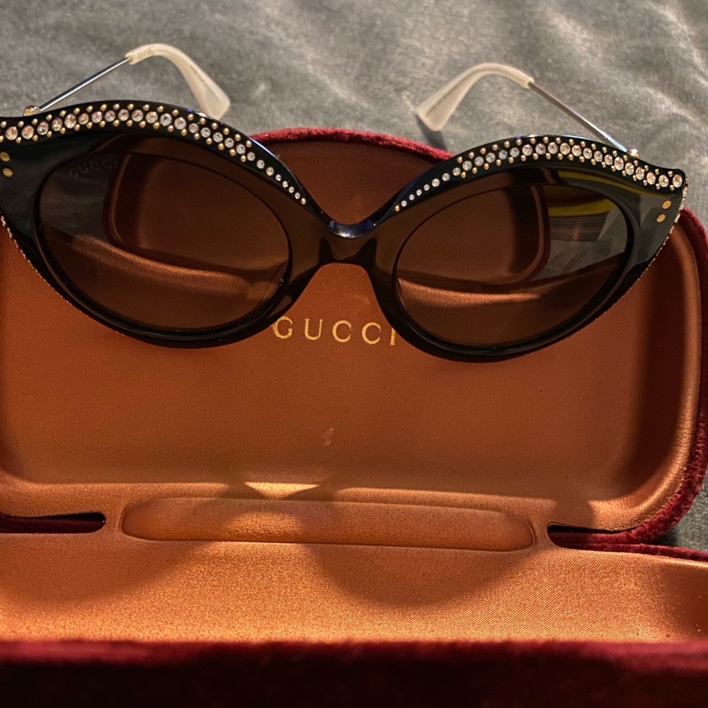 Authentic Gucci sunglasses